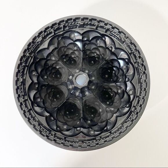 Nordic Ware Christmas Tree Bundt Cake Mold - Picture 3 of 4